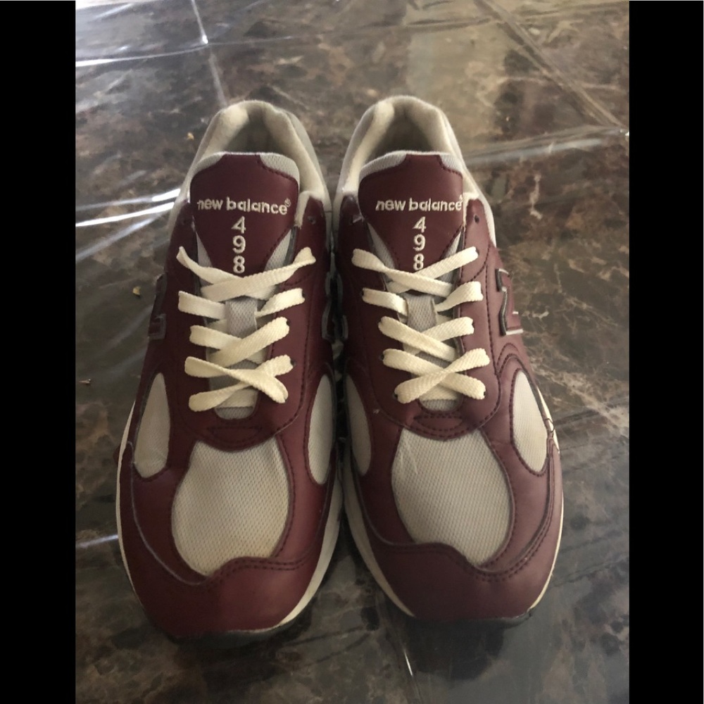 Sale! New Balance tennis shoes